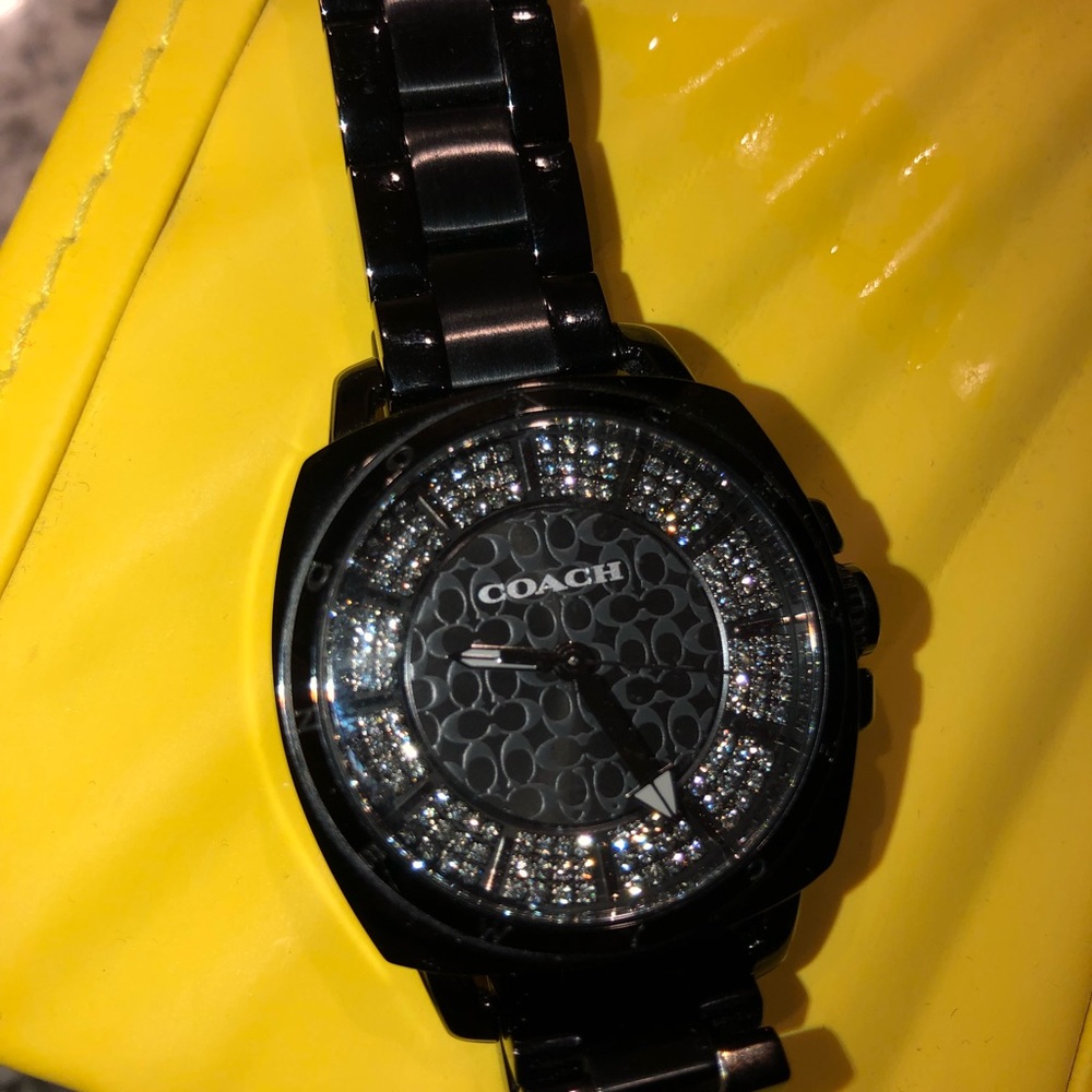 Women’s Coach Watch